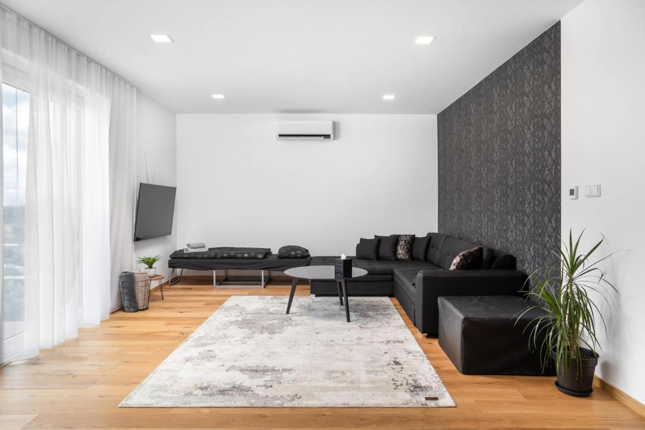 Domy Pod Palavou Appartement Klentnice Buitenkant foto